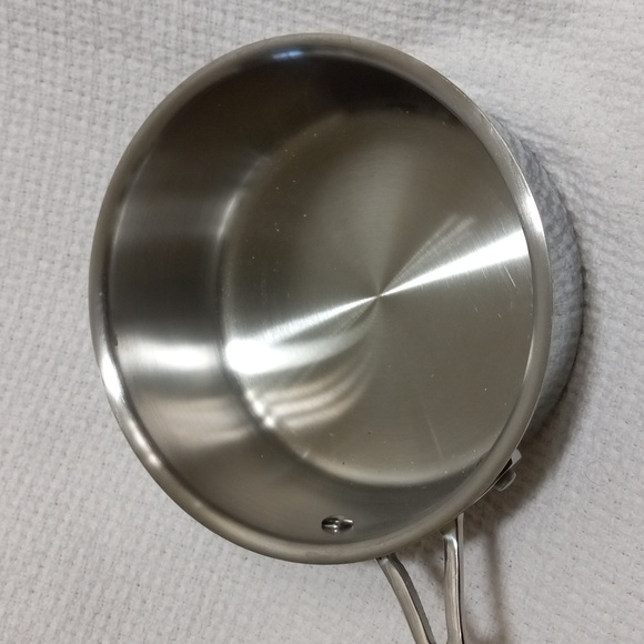 POTLUCK 1.5 qt Saucepan Stainless Steel Pot Tri-ply Construction - Picture 4 of 4